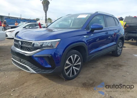 2022 Volkswagen Taos 1.5T Se из США, поврежденный, VIN 3VVRX7B23NM082077